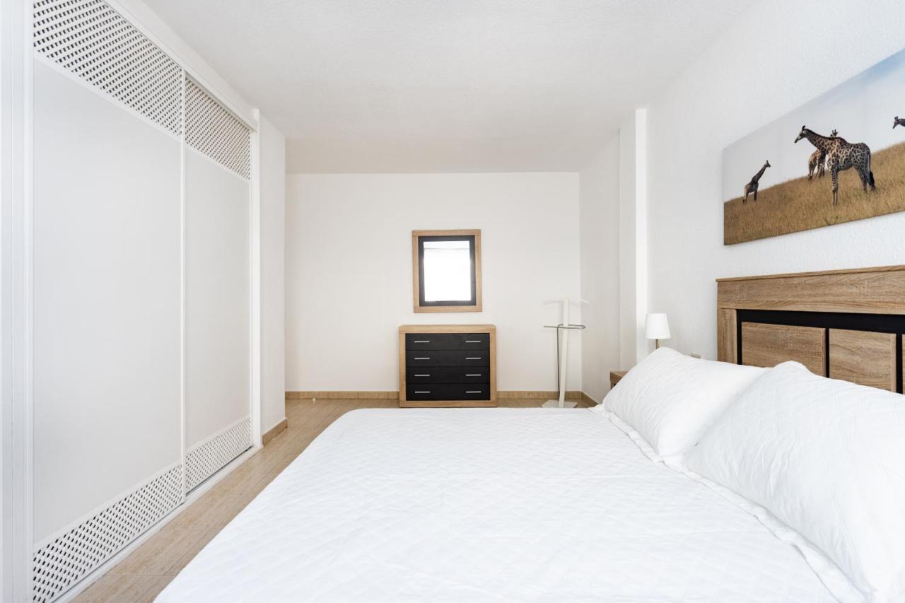 Apartment Home2book The Heights Cristianos, Pool *