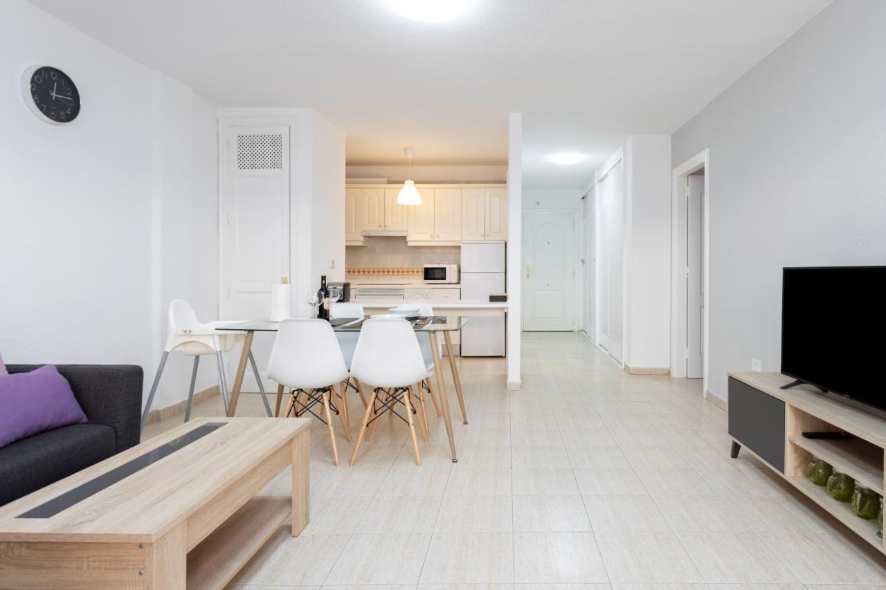 Apartment Home2book The Heights Cristianos, Pool