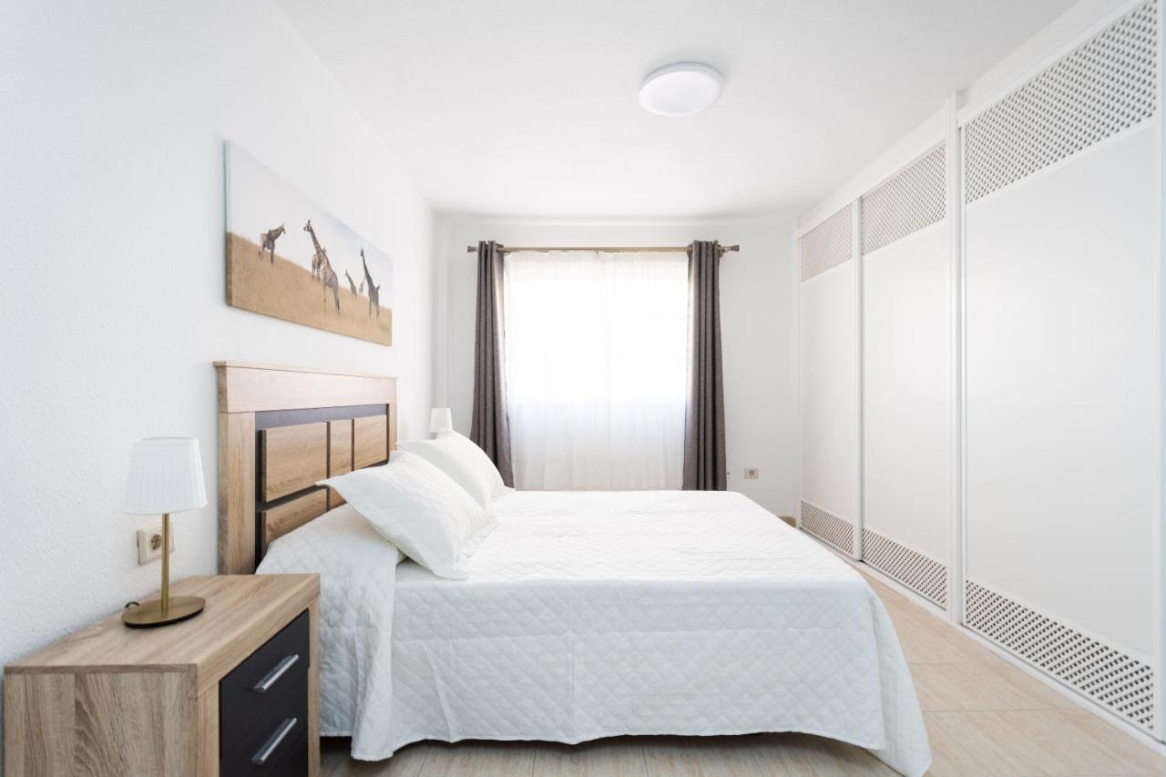 Home2book The Heights Cristianos, Pool Apartment *